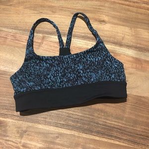Lululemon Sz 4 Sports Bra